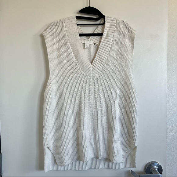 H&M Rib-knit Sweater Vest - Picture 2 of 5